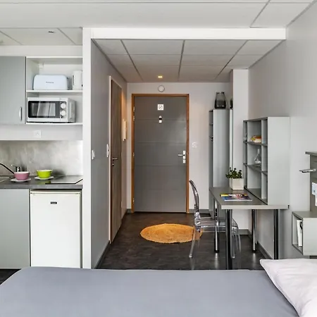 Aparthotel Smartappart Lorient